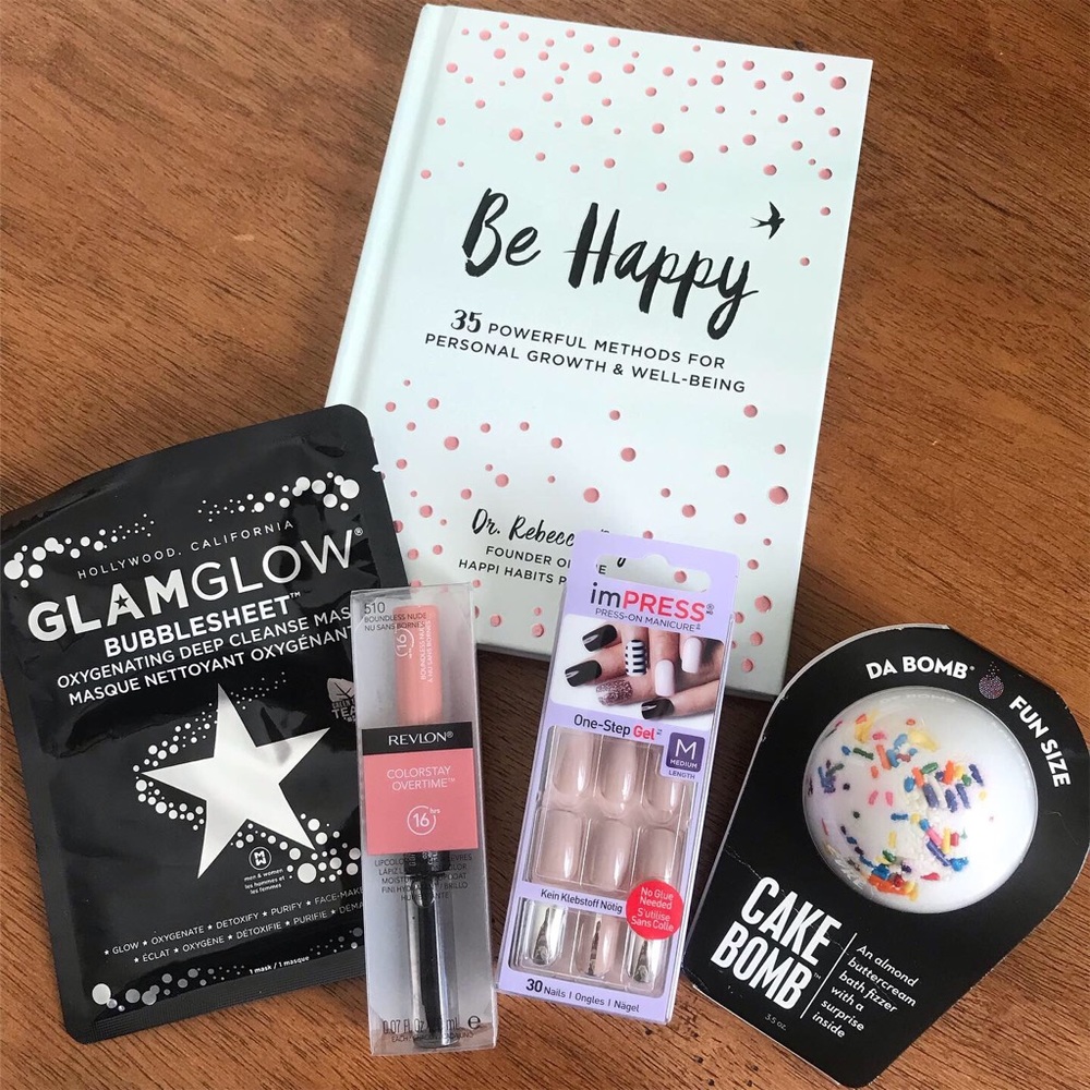 🖤GIVEAWAY ON IG🖤 - Picture 2 of 2